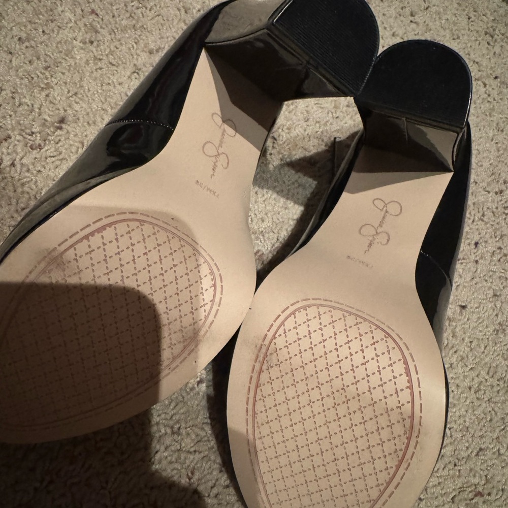 Jessica Simpson black heels - Picture 3 of 4